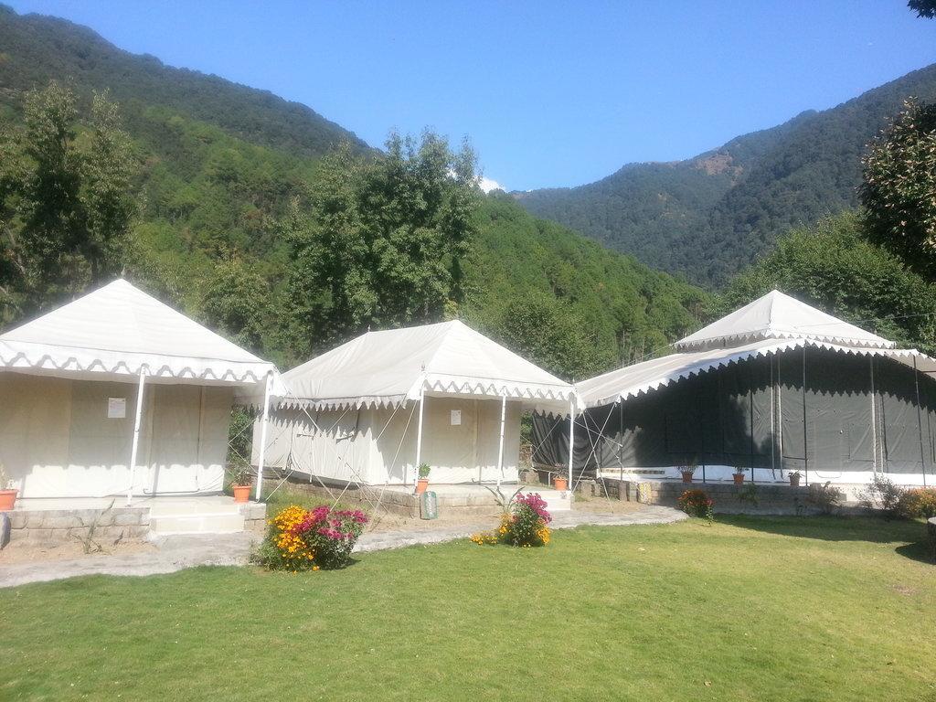 Tatva Bir Tents And Hotel Kangar Eksteriør billede