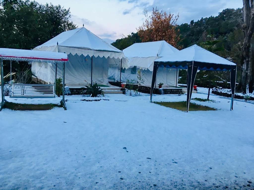 Tatva Bir Tents And Hotel Kangar Eksteriør billede