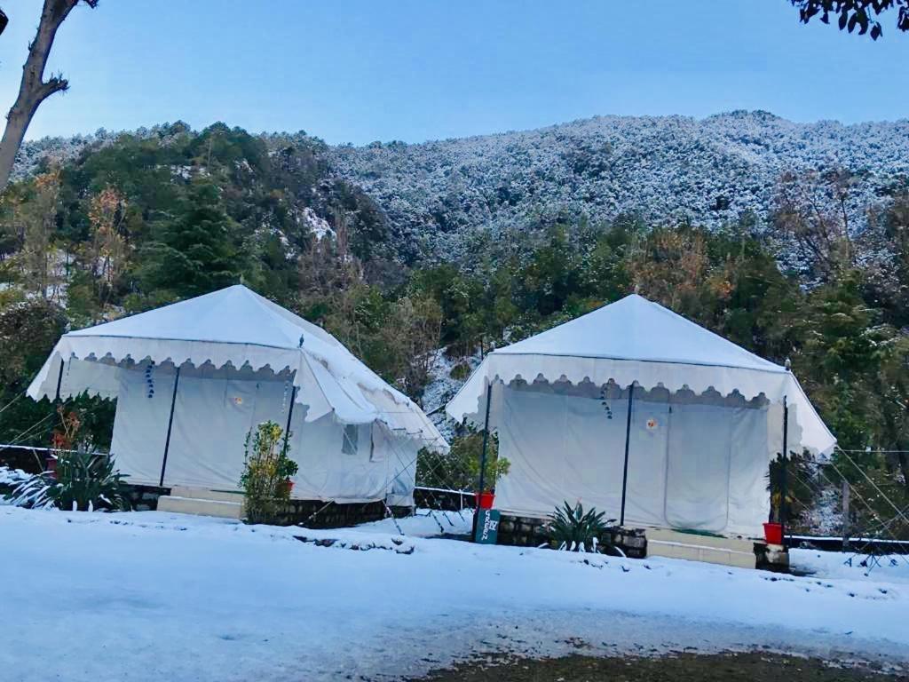 Tatva Bir Tents And Hotel Kangar Eksteriør billede